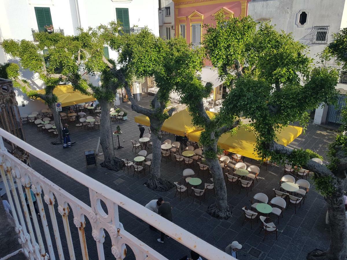 Appartamenti Su Piazza Matteotti Forio Centralissimi Εξωτερικό φωτογραφία